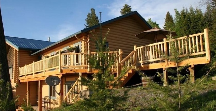 Vrbo private home rentals Bigfork Montana